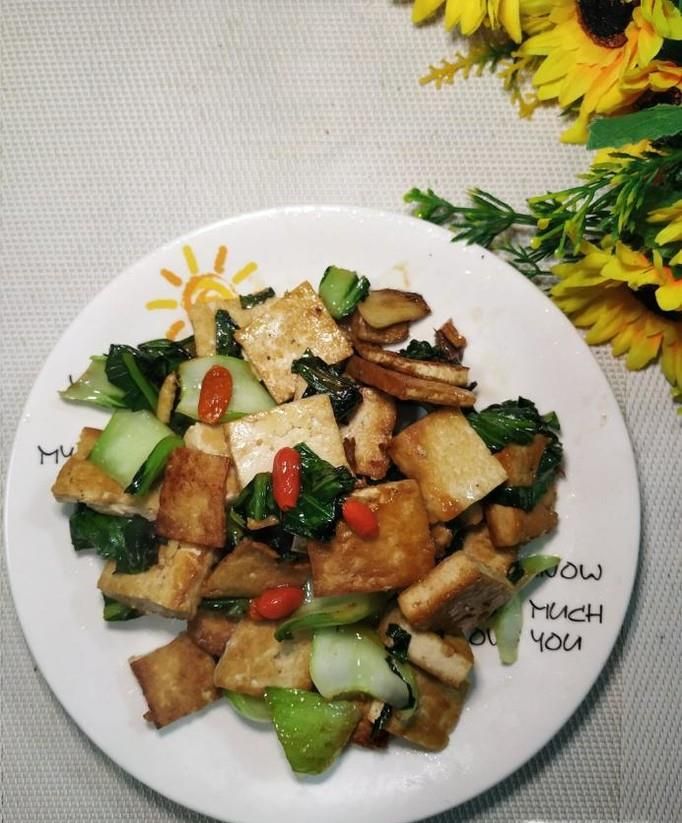 怎样做美味的油菜炒豆腐？