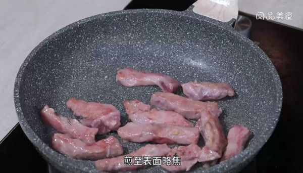 芝香甜椒煎肉条的做法 芝香甜椒煎肉条怎么做