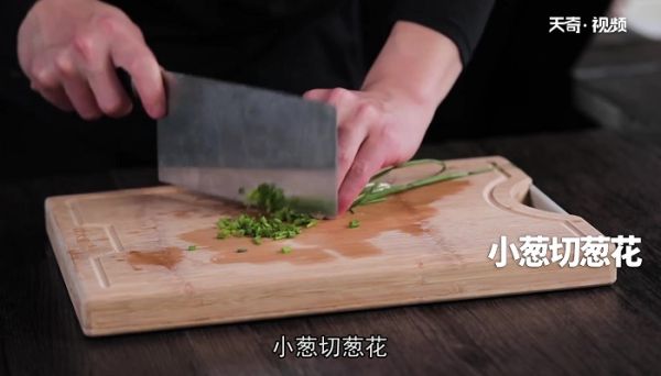 豇豆炒螺的做法 豇豆炒螺怎么做