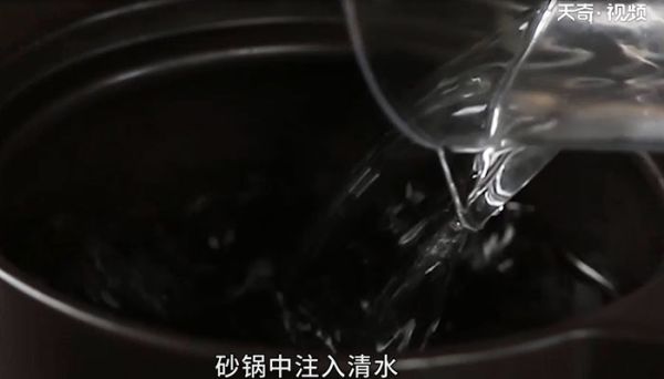 眉豆鸡脚汤怎么做 眉豆鸡脚汤的做法