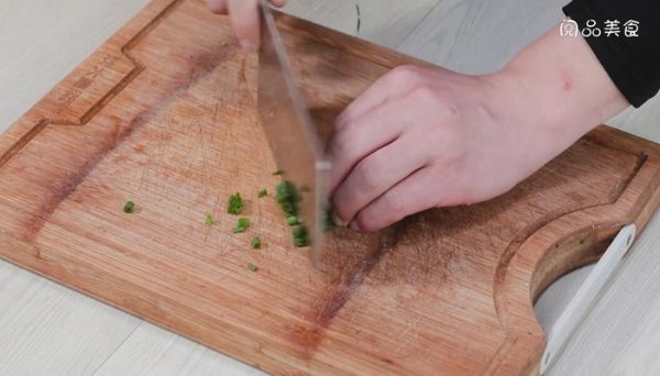 水汆鸡肉丸子的做法,水汆鸡肉丸子怎么做