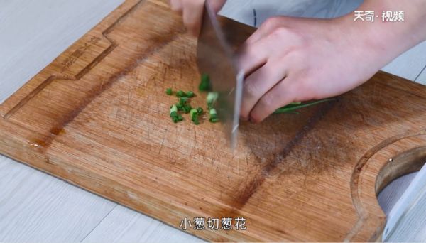 鱿鱼丝的做法 鱿鱼丝怎么做