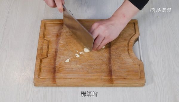 青红椒牛肉怎么做 青红椒牛肉的做法