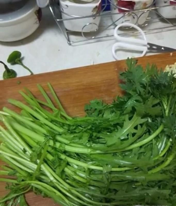 茼蒿菜怎么做?