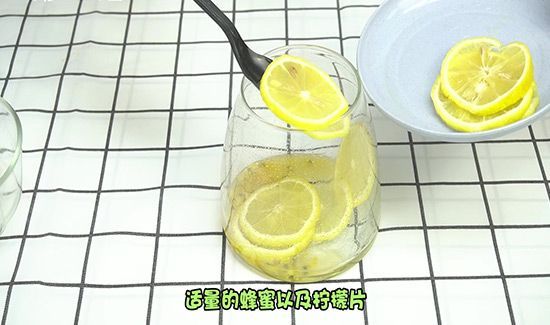 百香果柠檬蜂蜜腌制法