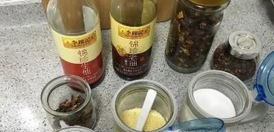 白酒泡大蒜有什么作用