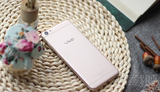 vivo x7怎么样？vivo x7值不值得买？vivo x7图文详细评测